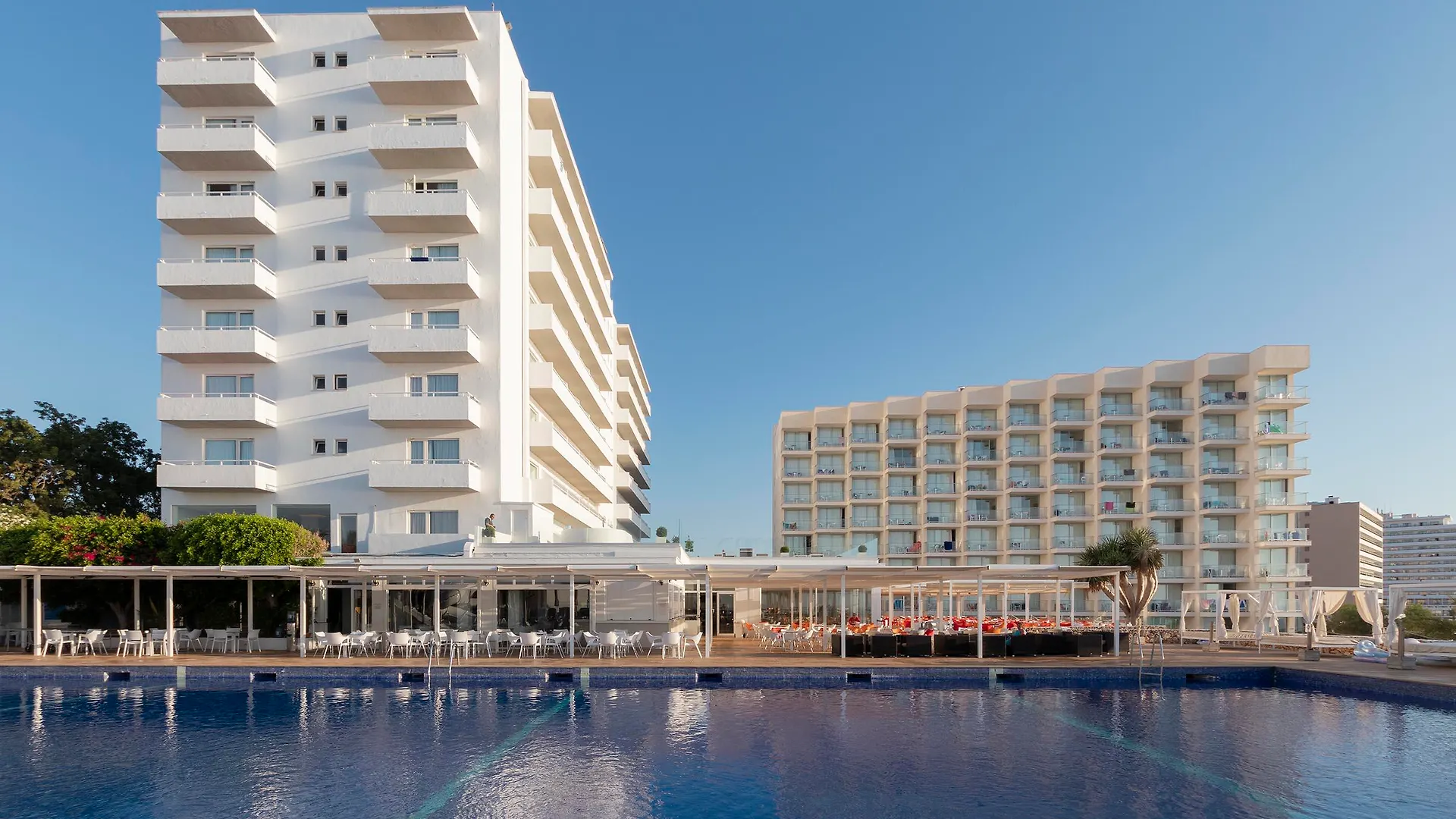 Hotel Palia Maria Eugenia Calas de Mallorca Spain